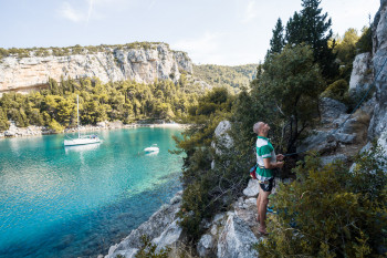 Climbing at small bay - Hvar